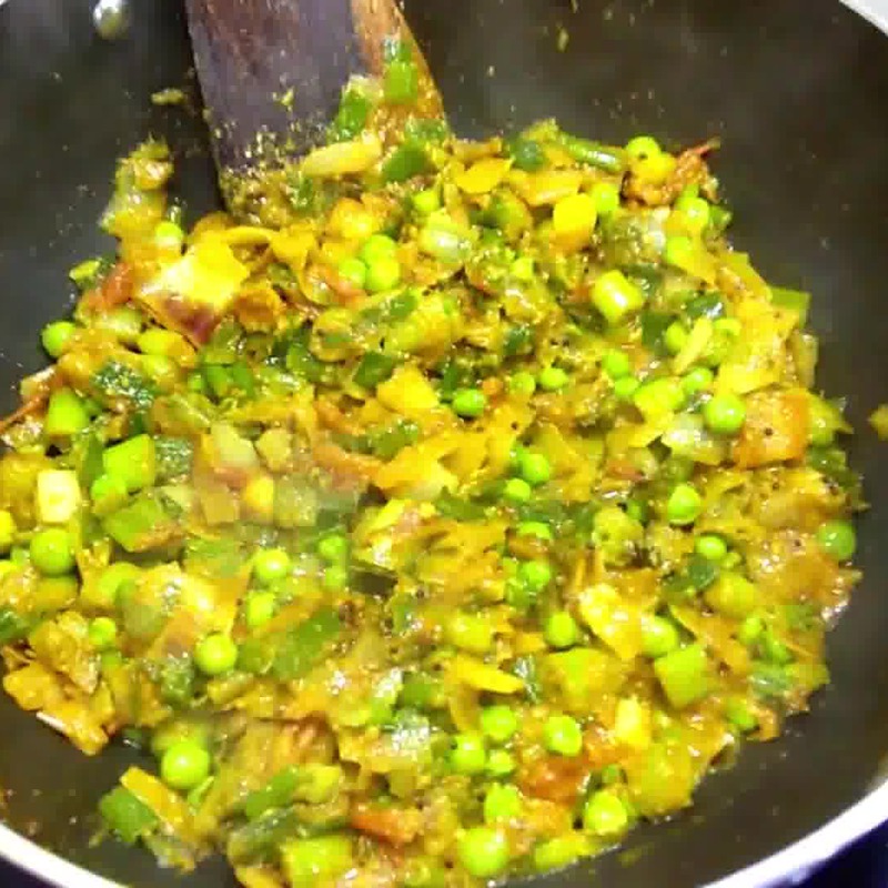 Image of Pyaaz Matar Ki Sabji