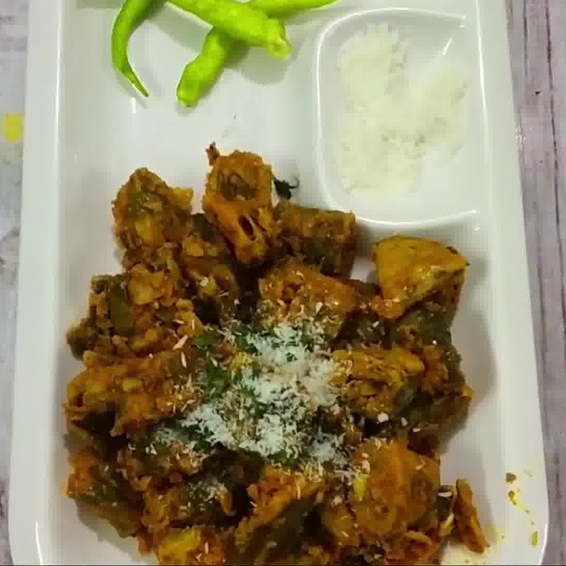 Image of Gujarati Patra Colocasia Leaves Stir Fry